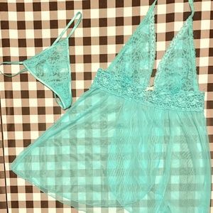 Victoria's Secret THE LACIE Teddy & V-String MED